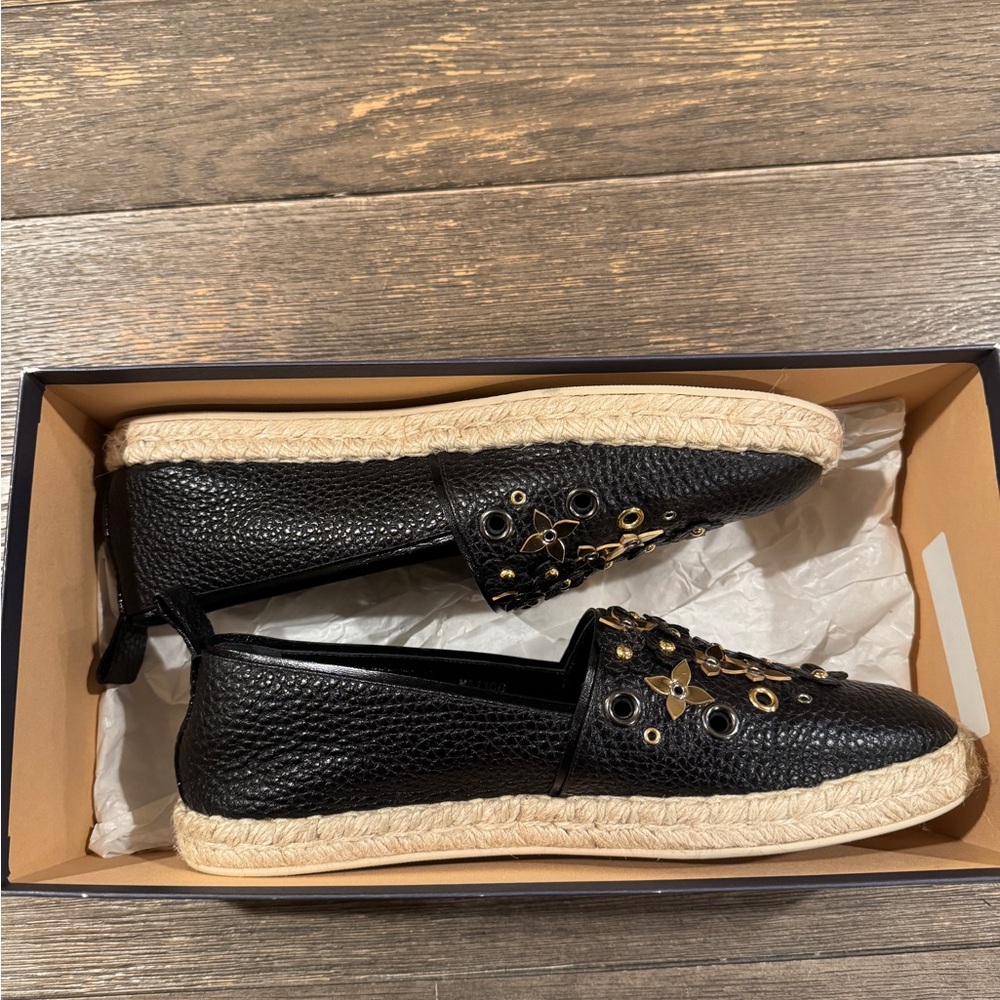 Louis Vuitton Women’s Leather Espadrilles - Picture 8 of 10